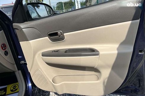 Hyundai Accent 2009 - фото 26