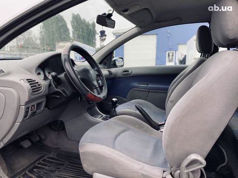 Peugeot 206 2002 серебристый - фото 10