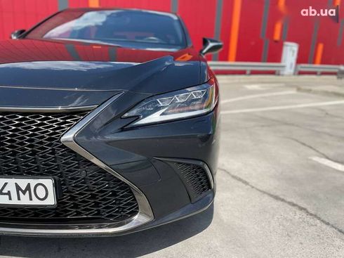 Lexus ES 2019 - фото 9