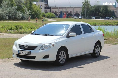 Toyota Corolla 2009 - фото 4