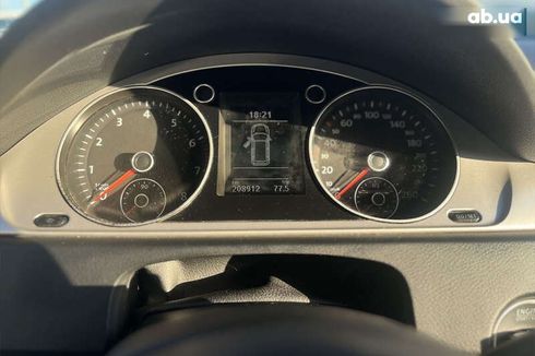 Volkswagen Passat 2012 - фото 16