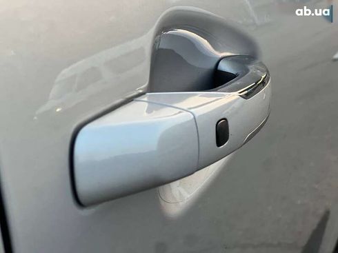 Kia K7 2017 - фото 16