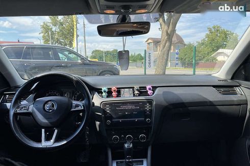 Skoda Octavia 2018 - фото 24