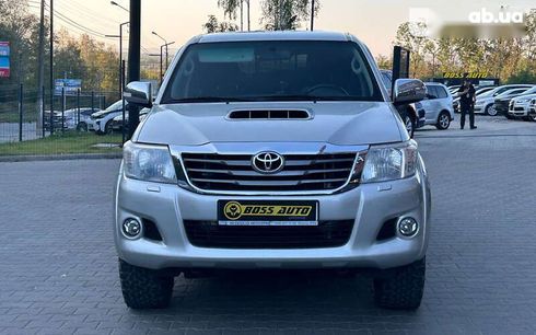 Toyota Hilux 2014 - фото 2