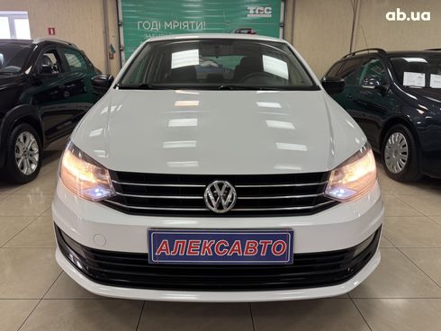 Volkswagen Polo 2017 белый - фото 3