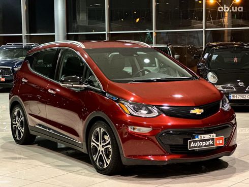 Chevrolet Bolt 2017 красный - фото 3