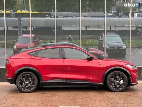 Ford Mustang Mach-E 2021 - фото 4