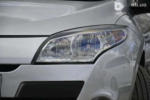 Renault Megane 2011 - фото 4