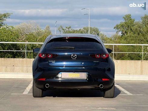 Mazda 3 2019 - фото 10