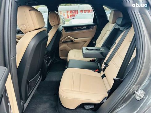 Porsche Cayenne 2024 - фото 26