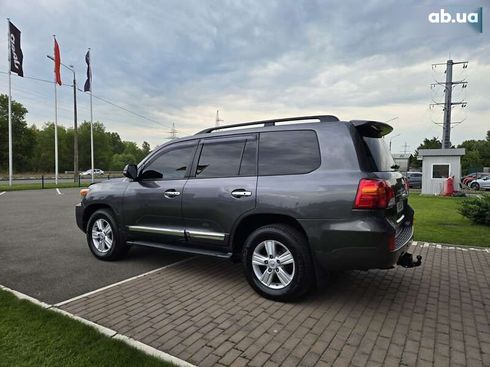 Toyota Land Cruiser 2012 - фото 24