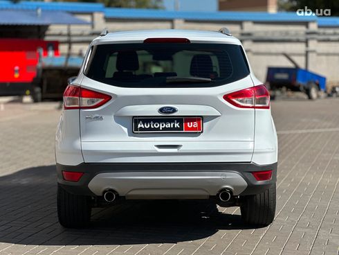 Ford Kuga 2013 белый - фото 18