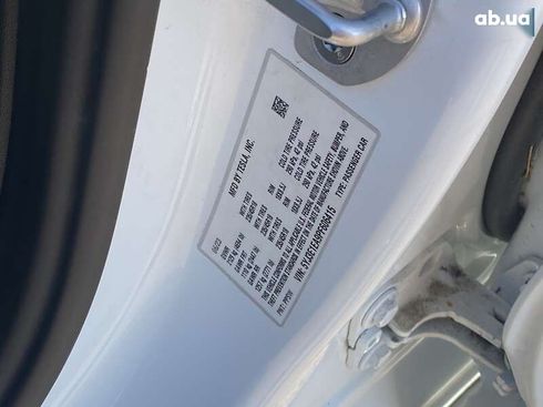 Tesla Model 3 2023 - фото 26