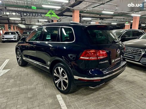 Volkswagen Touareg 2015 - фото 6