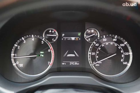 Lexus GX 2020 - фото 17