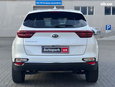 Kia Sportage 2021 белый - фото 11