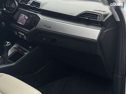 Audi Q3 2019 - фото 29