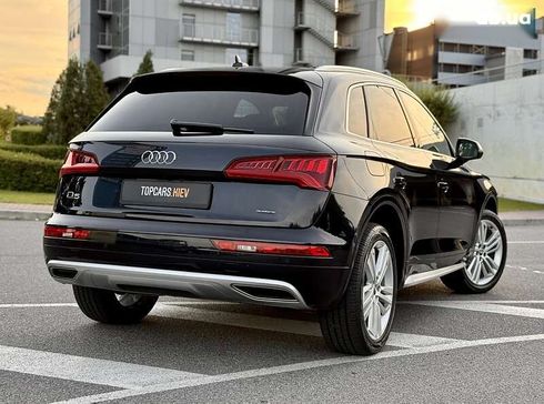 Audi Q5 2020 - фото 14