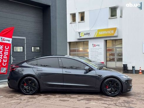 Tesla Model 3 2024 - фото 11