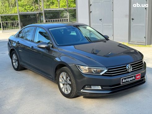 Volkswagen Passat 2015 серый - фото 3