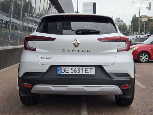 Renault Captur 2021 - фото 8