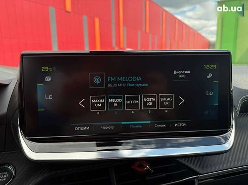 Peugeot e-2008 2021 - фото 23