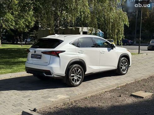 Lexus NX 2018 - фото 7