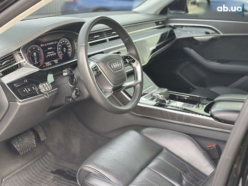 Audi A8 2018 - фото 11