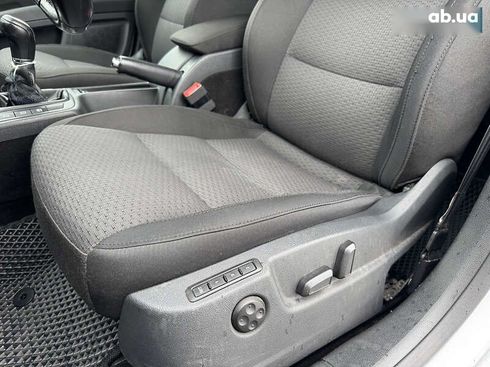 Skoda Superb 2011 - фото 14