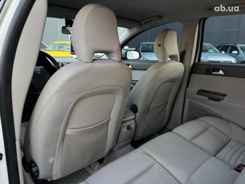 Volvo V50 2008 белый - фото 27