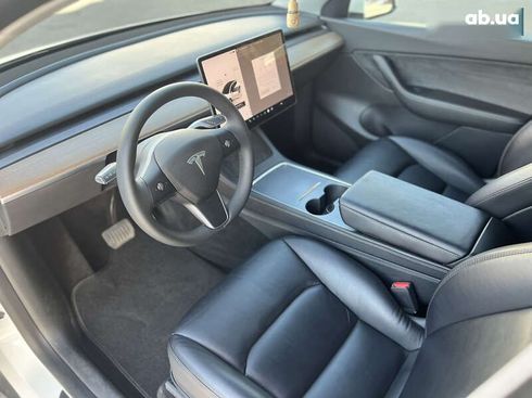 Tesla Model Y 2022 - фото 17