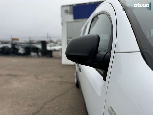 Renault Kangoo 2018 - фото 24