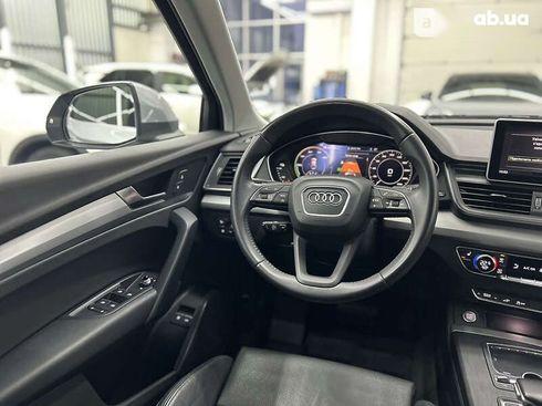 Audi Q5 2020 - фото 24