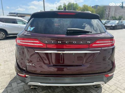 Lincoln MKC 2019 - фото 6