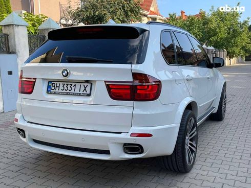 BMW X5 2010 белый - фото 7