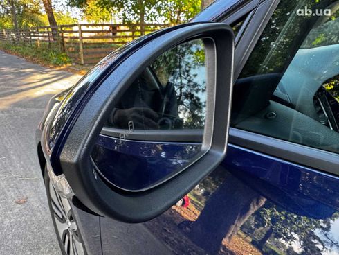 Volkswagen e-Golf 2019 синий - фото 12
