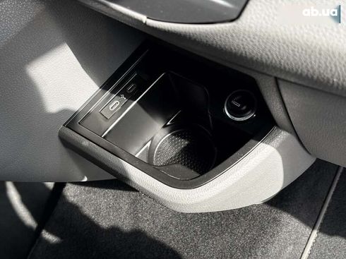 Volkswagen Caravelle 2020 - фото 23