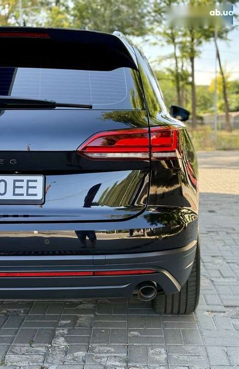 Volkswagen Touareg 2021 - фото 15