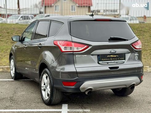 Ford Escape 2015 - фото 11