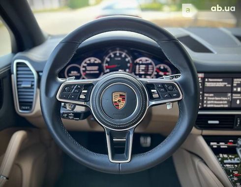 Porsche Cayenne 2018 - фото 22