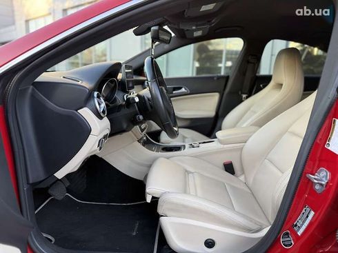 Mercedes-Benz CLA-Класс 2018 - фото 12