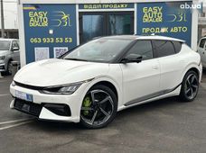 Купити Kia бу в Києві - купити на Автобазарі