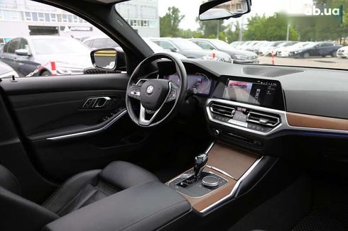 BMW 3 серия 2019 - фото 15
