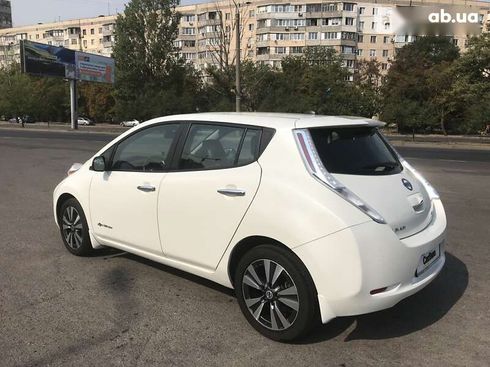 Nissan Leaf 2014 - фото 9