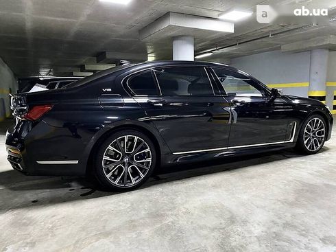 BMW 760 2021 - фото 6