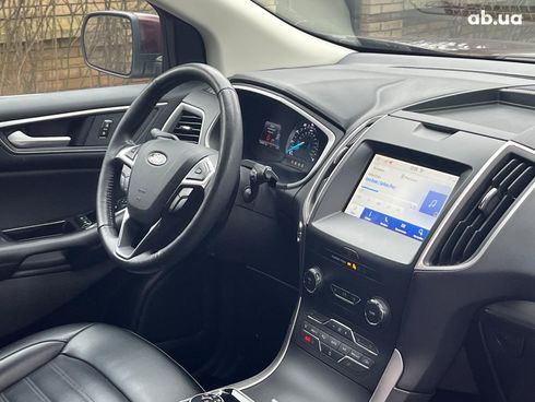Ford Edge 2020 красный - фото 33