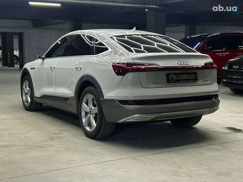 Audi E-Tron 2020 - фото 4