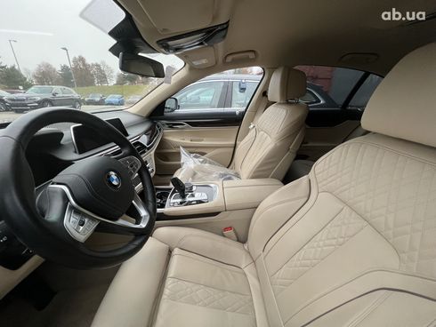 BMW 7 серия 2022 - фото 33