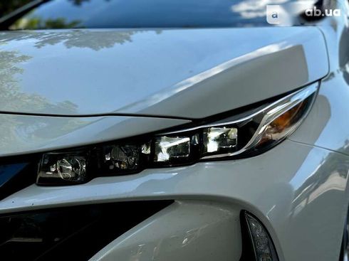 Toyota Prius 2022 - фото 9