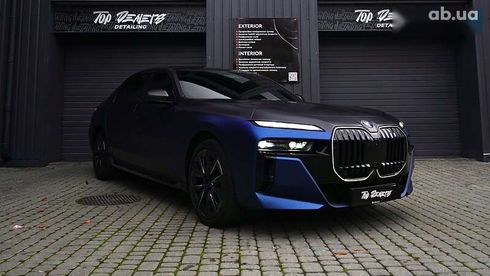BMW 7 серия 2024 - фото 2